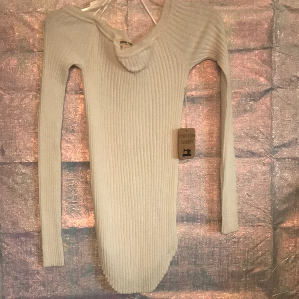 Ribbed long sleeve top